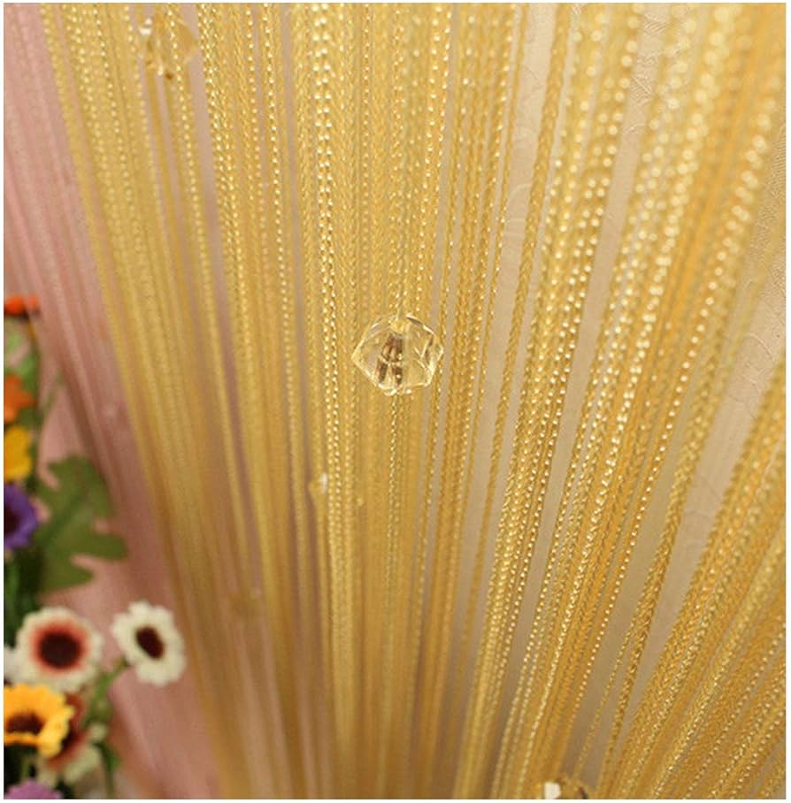 水晶帘子珠帘的风水作用揭秘:提升气场的3个关键要点(图1) 水晶帘子珠帘的风水作用揭秘:提升气场的3个关键要点(图1)